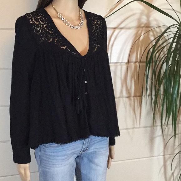 SOLD.  FREE PEOPLE BOHO TOP - Picture 2 of 6